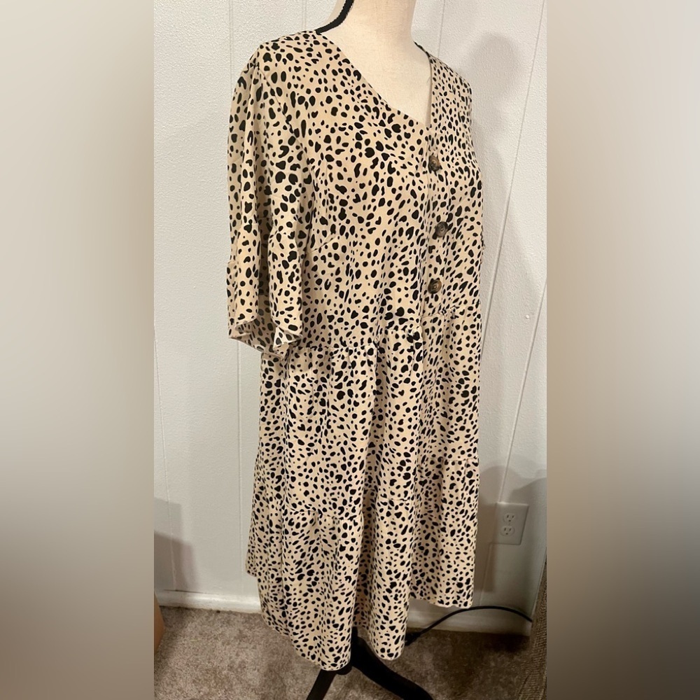 3/$25 🎈Amazon sundress leopard print swing dress with ruffles on sleeves - Picture 3 of 7